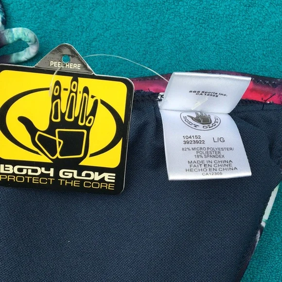 Swimsuit Top - Picture 5 of 6